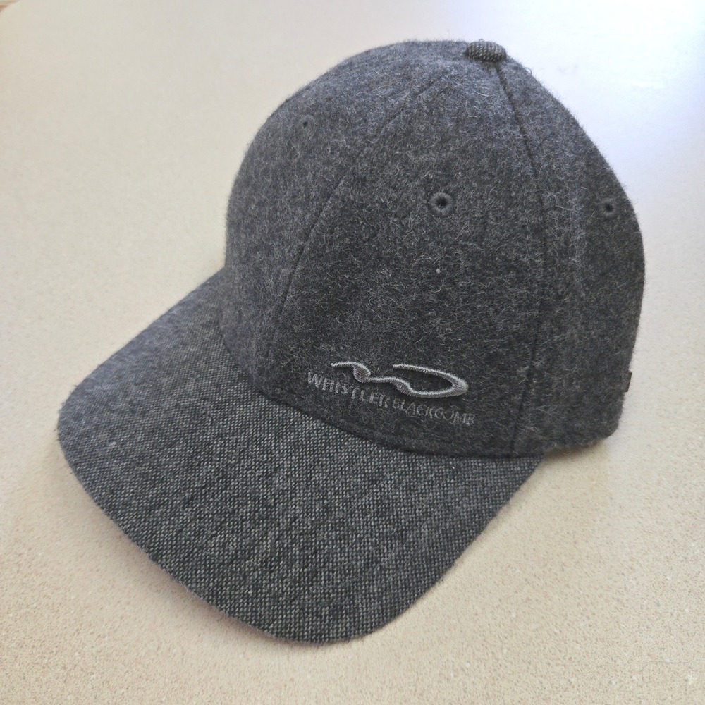 New Era EK Whistler Blackcomb Hat S FITTED SKI Snowboard Grey Wool Red Plaid EUC